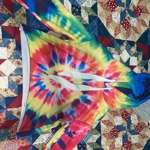 Cropped hoodie!! Tie-dye!